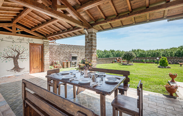 Holiday Home - Lago di Vico , Italy - IRU022 105