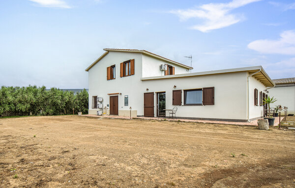 Apartment - Montalto di Castro , Italy - IRU030 81