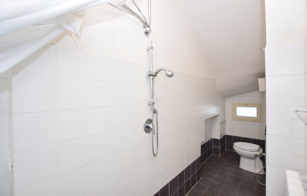 Holiday Home - Bagnoregio , Italy - IRU032 702