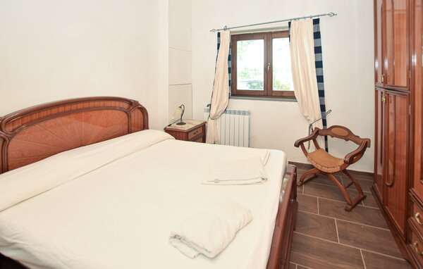 Holiday Home - Bagnoregio , Italy - IRU032 603