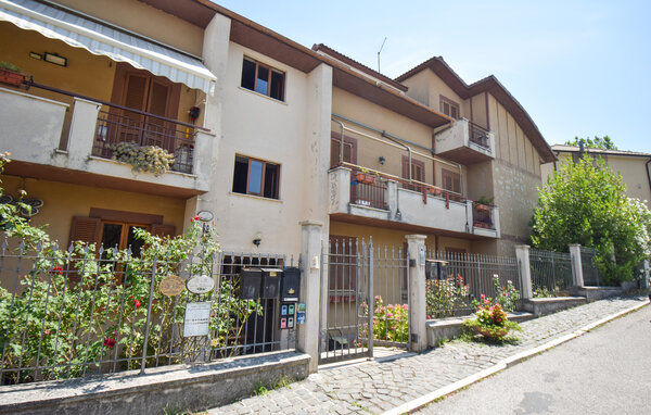 Appartamento - Monteleone Sabino , Italia - IRU036 9