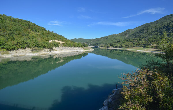 Appartement - Castel di Tora , Italie - IRU042 8