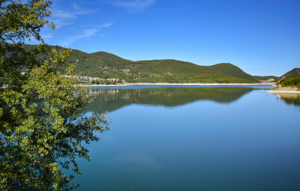 Appartement - Castel di Tora , Italie - IRU042 903