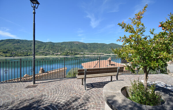 Appartement - Castel di Tora , Italie - IRU042 2