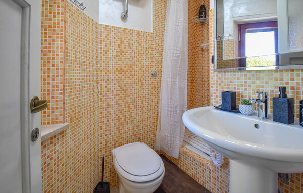 Appartement - Castel di Tora , Italie - IRU042 701