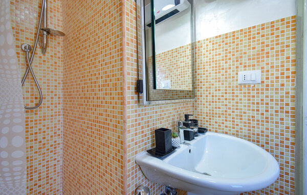 Appartement - Castel di Tora , Italie - IRU042 702