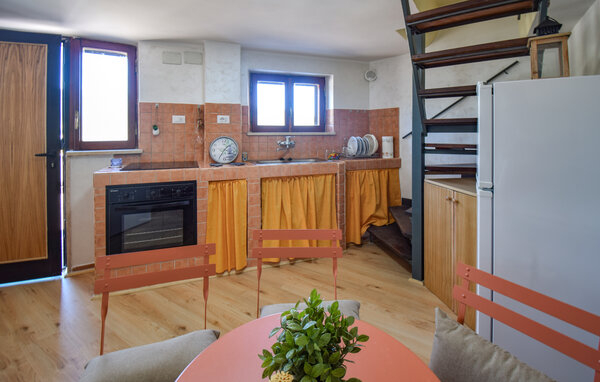 Appartement - Castel di Tora , Italie - IRU042 401