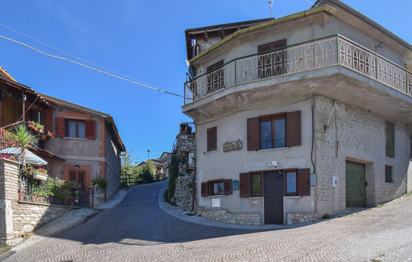 Appartement - Castel di Tora , Italie - IRU042 6