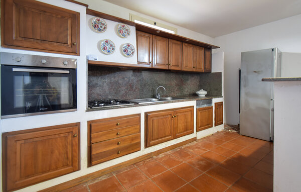 Casa de vacaciones - Monterosi , Italia - IRU044 401