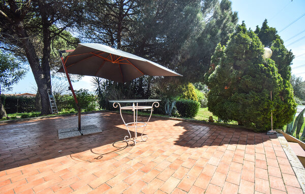 Casa de vacaciones - Monterosi , Italia - IRU044 102