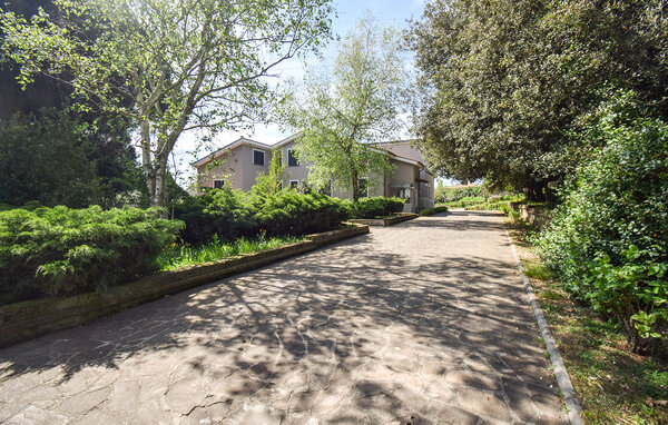 Casa vacanze - Monterosi , Italia - IRU046 7