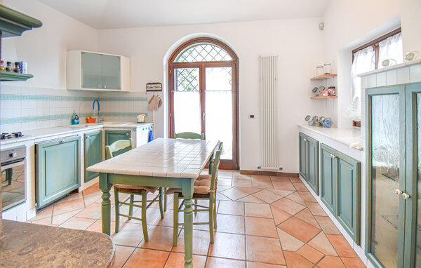 Vakantiehuis - Montefiascone , Italië - IRU047 402