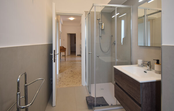 Appartement - Anguillara Sabazia , Italië - IRU049 701