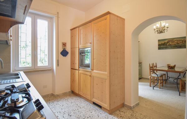 Appartement - Anguillara Sabazia , Italië - IRU049 401