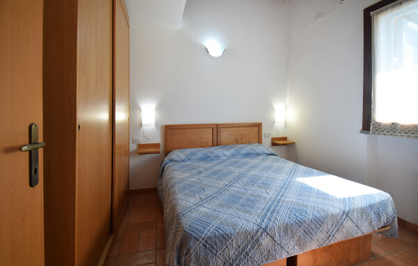Ferienhaus - Pescia Romana , Italien - IRU053 601