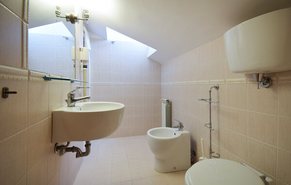 Vakantiehuis - Pescia Romana , Italië - IRU055 702