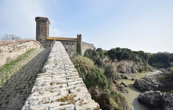 Casa vacanze - Pescia Romana , Italia - IRU056 801