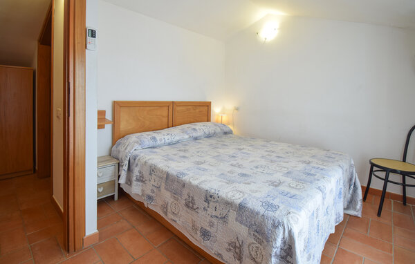 Casa vacanze - Pescia Romana , Italia - IRU056 3