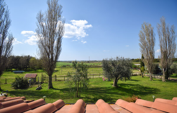 Casa vacanze - Pescia Romana , Italia - IRU058 204