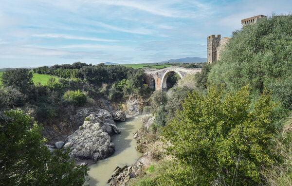 Semesterlägenhet - Pescia Romana , Italien - IRU061 803