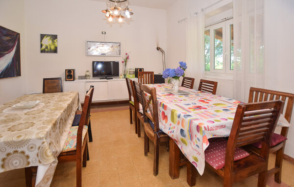 Casa vacanze - Corchiano , Italia - IRU064 5