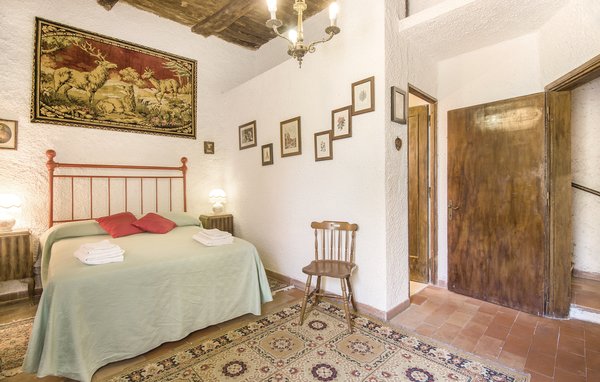 Casa de vacaciones - Vacone , Italia - IRU309 601