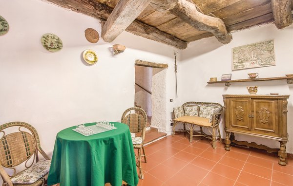 Casa de vacaciones - Vacone , Italia - IRU309 501