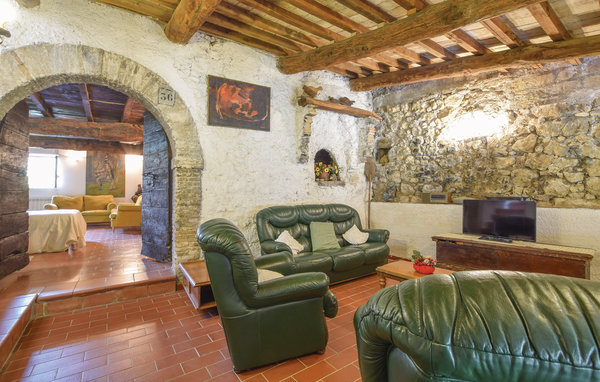 Casa de vacaciones - Vacone , Italia - IRU309 303