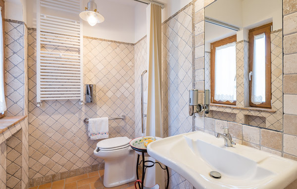 Kuća-za-odmor - Capodimonte , Italija - IRU358 701