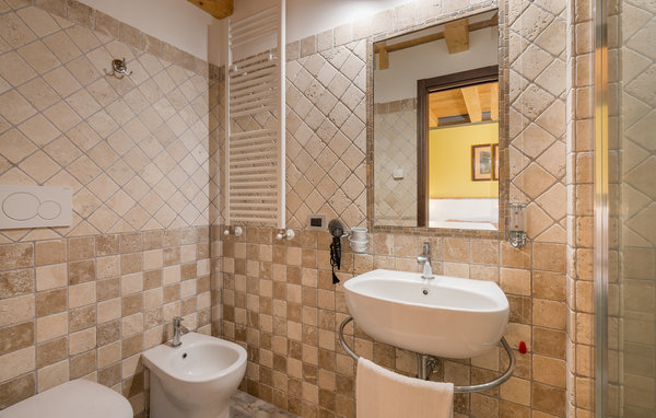 Kuća-za-odmor - Capodimonte , Italija - IRU358 702