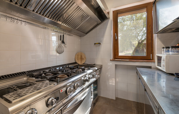Kuća-za-odmor - Capodimonte , Italija - IRU358 402