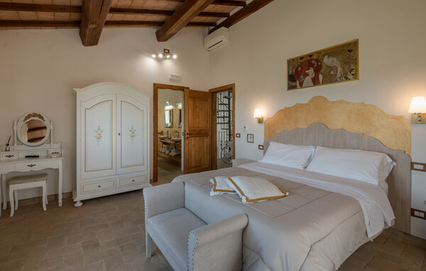 Ferienhaus - Canino , Italien - IRU367 603