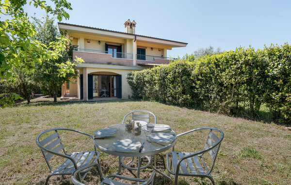 Domy wakacyjne - Monterosi , Wlochy - IRU381 104
