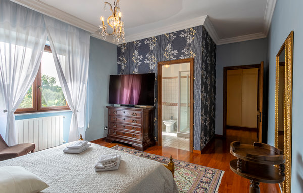 Holiday Home - Tuscania , Italy - IRU390 601
