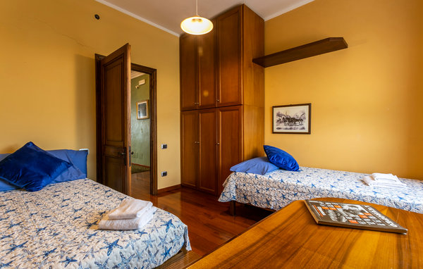 Holiday Home - Tuscania , Italy - IRU390 604
