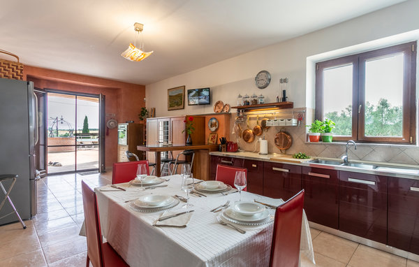 Holiday Home - Tuscania , Italy - IRU390 401