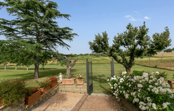 Holiday Home - Tuscania , Italy - IRU390 104