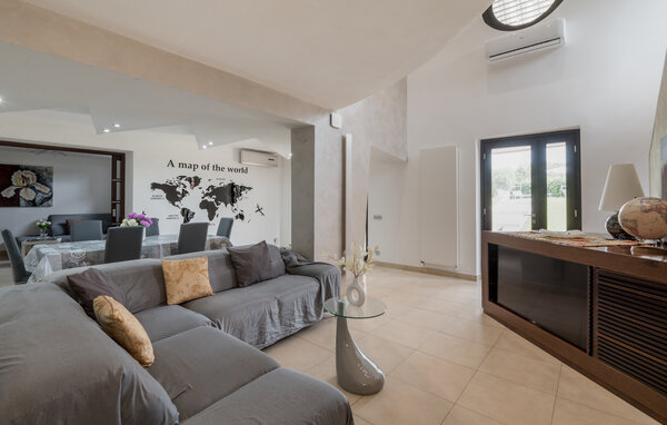 Holiday Home - Velletri , Italy - IRU397 302