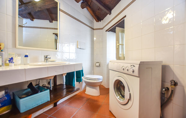 Apartment - Nespolo , Italy - IRU548 701