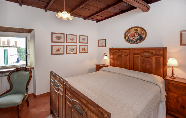 Apartment - Nespolo , Italy - IRU548 601