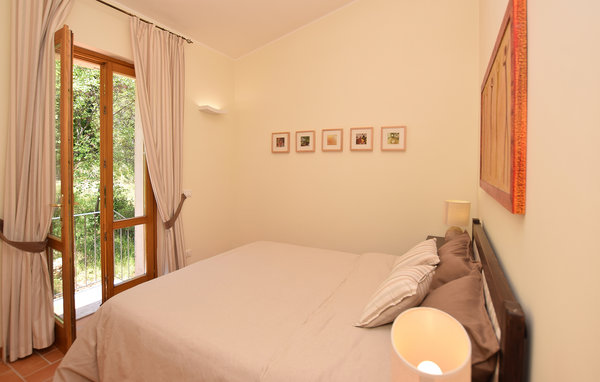 Holiday Home - Toffia Rieti , Italy - IRU562 601