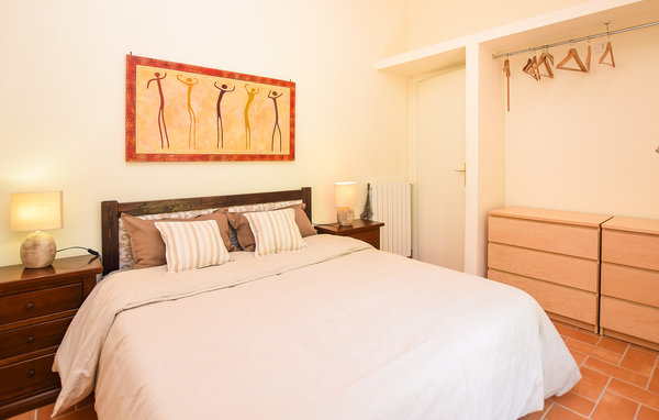 Holiday Home - Toffia Rieti , Italy - IRU562 602