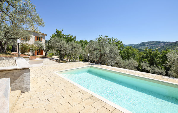 Holiday Home - Toffia Rieti , Italy - IRU562 12