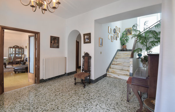 Casa de vacaciones - Cassino , Italia - IRU573 502