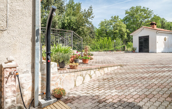 Casa vacanze - Rieti , Italia - IRU577 801