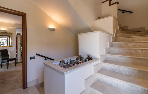 Apartamento - Nerola , Italia - IRU590 501