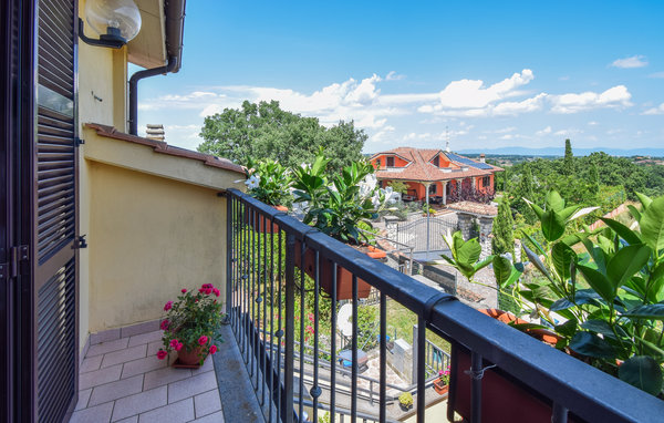 Apartment - Montefiascone , Italy - IRU595 103