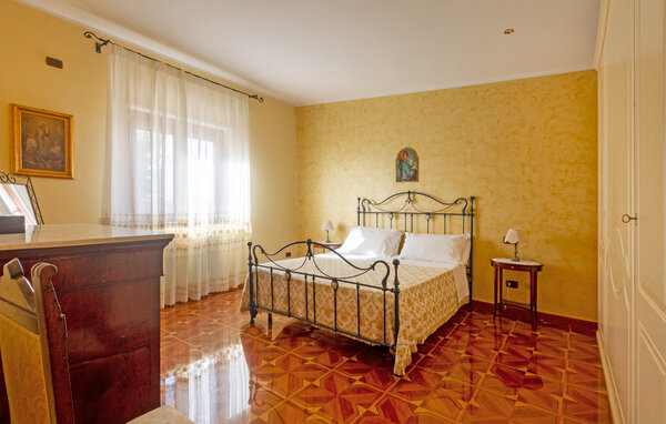 Holiday Home - Valle d'Itria , Italy - ISA037 7