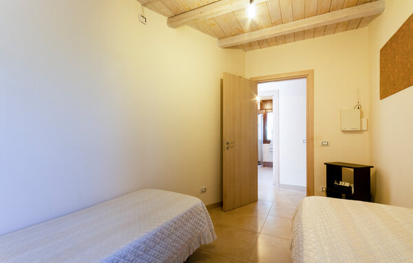 Domy wakacyjne - Taranto Lama , Wlochy - ISA056 605