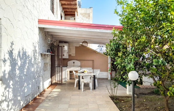 Domy wakacyjne - Taranto Lama , Wlochy - ISA056 84